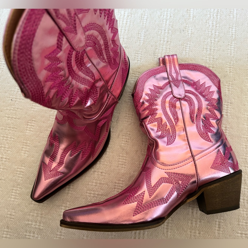 Pink Metallic Cowboy Boots - Size 8